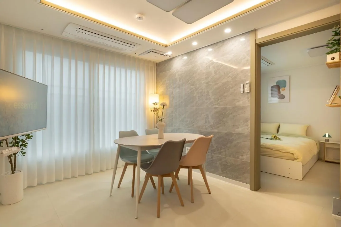 Sweet Dream House #A Quiet Rest That Warmly Embraces You Even On Unfamiliar Nights Soul 0*,  Jižní Korea